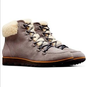 Sorel Harlow Cozy Lace Light Grey Boots